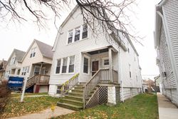 Short-sale in  W EASTWOOD AVE Chicago, IL 60630