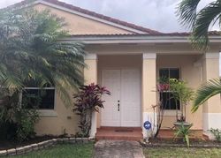  Sw 62nd St, Miami FL