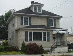 Short-sale Listing in MAIN ST MC SHERRYSTOWN, PA 17344