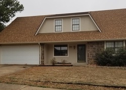 Short-sale in  W INGLEWOOD ST Broken Arrow, OK 74011