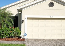 Short-sale in  VAREO CT Cape Coral, FL 33991