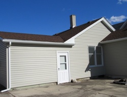 Short-sale in  ADAMS ST Ottawa, IL 61350