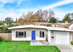 Short-sale in  MONROE ST Fairfield, CA 94533