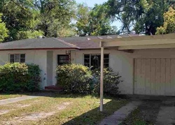 Short-sale in  NW 11TH AVE Gainesville, FL 32601