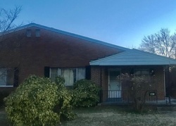 Short-sale Listing in BAYONNE AVE BALTIMORE, MD 21206