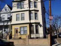  6th Ave W, Newark NJ