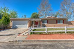 Short-sale in  VALARIA DR Highland, CA 92346