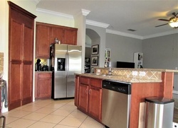 Short-sale in  WALNUT VALLEY DR Boynton Beach, FL 33473