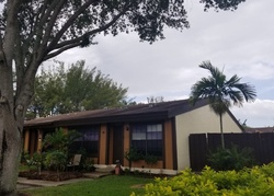 Short-sale Listing in OLEANDER CT HOLLYWOOD, FL 33026