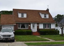 Short-sale in  ROY ST West Hempstead, NY 11552