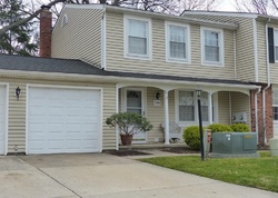 Short-sale in  S CHESTNUT COMMONS DR Mentor, OH 44060