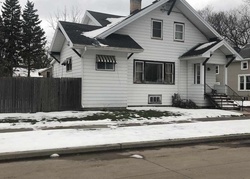 Short-sale in  CENTRAL ST Oshkosh, WI 54901