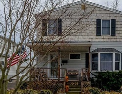 Sheriff-sale in  LOWELL AVE Wantagh, NY 11793