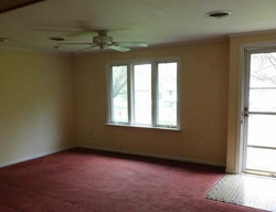 Short-sale Listing in WENDY CIR COATESVILLE, PA 19320