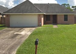  Yvonne Dr, Houston TX