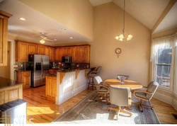  Oakleigh Valley Dr, Powder Springs GA