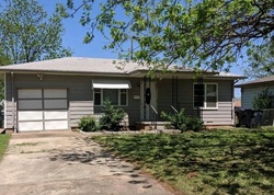 Short-sale in  SW 40TH PL Oklahoma City, OK 73119