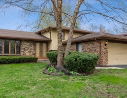 Short-sale Listing in FERN ST WILLOWBROOK, IL 60527