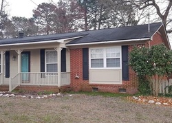 Short-sale in  QUEENSDALE DR Fayetteville, NC 28304