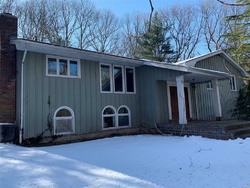 Sheriff-sale Listing in WILMINGTON DR MELVILLE, NY 11747