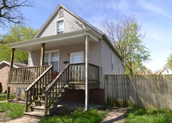 Short-sale in  S GREEN ST Riverdale, IL 60827