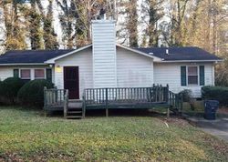 Short-sale in  N CIRCLE DR Ellenwood, GA 30294