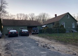 Short-sale Listing in N SEA RD SOUTHAMPTON, NY 11968