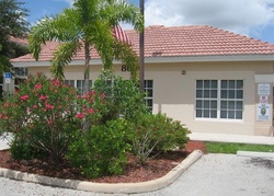 Short-sale in  BERNWOOD COVE LOOP  Fort Myers, FL 33966