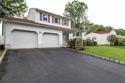 Short-sale in  W SHIRLEY AVE Edison, NJ 08820