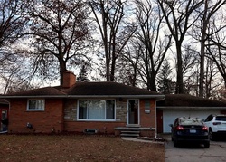 Short-sale in  NADOL DR Southfield, MI 48075