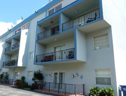 Short-sale Listing in NW 72ND AVE APT 105 MIAMI, FL 33126
