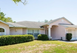 Short-sale Listing in CACTUS CIR SPRING HILL, FL 34606