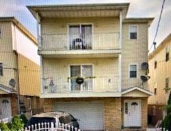 Short-sale in  SUSSEX AVE Newark, NJ 07107