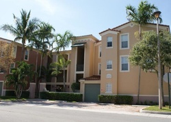 Short-sale in  SAINT ANDREWS PL  West Palm Beach, FL 33414