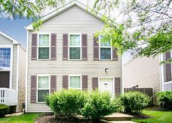 Short-sale Listing in FOUR SEASONS BLVD AURORA, IL 60504