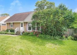 Short-sale in  DOWNEY RD Homewood, IL 60430