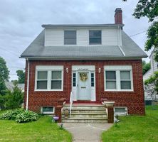 Short-sale in  COLONIAL AVE Union, NJ 07083