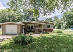 Short-sale in  S HADFIELD ST Marion, IL 62959