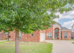  Comal Dr, Grand Prairie TX
