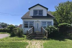 Sheriff-sale Listing in RARITAN BLVD KEYPORT, NJ 07735