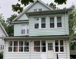 Short-sale in  SHARON ST Hartford, CT 06112