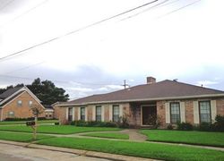 Short-sale in  CRAIG AVE Metairie, LA 70003