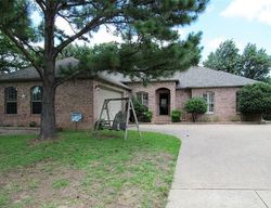 Sheriff-sale Listing in SADDLEBACK RD ARLINGTON, TX 76017