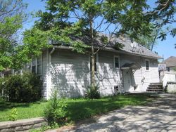 Short-sale Listing in W NORTH AVE ELMHURST, IL 60126