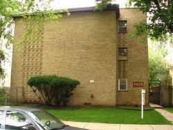 Short-sale in  N WINCHESTER AVE D Chicago, IL 60626