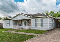 Short-sale in  CHEMIN METAIRIE RD Youngsville, LA 70592