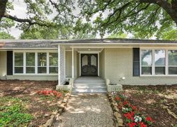  Bradbury Ln, Dallas TX