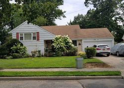 Short-sale in  COOLIDGE AVE Baldwin, NY 11510