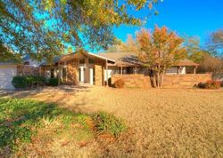 Short-sale in  MONTREAL DR Yukon, OK 73099