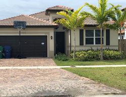 Short-sale in  SW 280TH ST Homestead, FL 33032